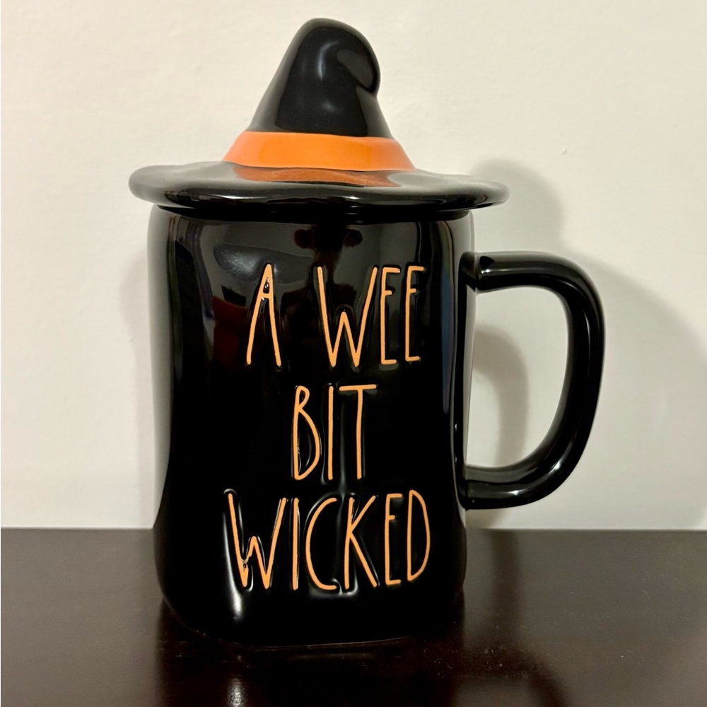 π Rae Dunn Halloween Mug